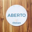 Placa em Acrílico Branco Aberto e Fechado com Logo - 20cm