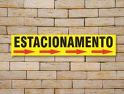 Placa Indicativa Sinalização Estacionamento Seta À Direita Amarela