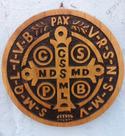 Placa parede em madeira