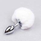 Plug Aço PomPom Branco 7,5 x 2,8 cm