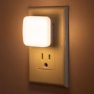 Plugue quadrado LED Briignite para luzes noturnas em branco quente de 3000 K