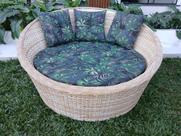 Poltrona Chaise Redonda Jardim Varanda Área Externa Alumínio e Fibra Sintética Cor Natural