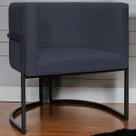 Poltrona Decorativa para Recepção Luna Suede Base de Ferro Preta Poltrona Decorativa para Recepção Luna Suede Base de Ferro Preta