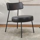 Poltrona Decorativa Sala de Estar Kobe Estofada com Encosto material sintético Preto - Abmaza