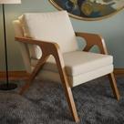 Poltrona Mona Estofado Em Veludo Decorativa Moderno Luxo Pés De Madeira Maciça Para Sala Estar Quarto Recepção Poltrona Mona Estofado Em Veludo Decorativa Moderno Luxo Pés De Madeira Maciça Para Sala Estar Quarto Recepção