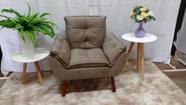 Poltrona Opala Decorativa Para Sala e Quarto Suede Capuccino