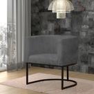 Poltrona Reforçada Decorativa Sala Estar Jantar Gabriela Base Ferro Preta Suede
