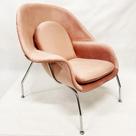 Poltrona Womb Chair veludo rose envelhecido - Poltronas do Sul