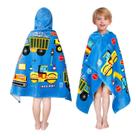 Poncho de toalha com capuz para veículos de construção infantis azul