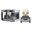 Pop! funko - de volta para o futuro - doc with time machine Pop! funko - de volta para o futuro - doc with time machine