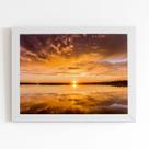 Pôr do Sol Paisagem Mar Nuvens Quadro Moldura Branca 60x40cm Pôr do Sol Paisagem Mar Nuvens Quadro Moldura Branca 60x40cm