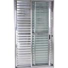 Porta balcão 3 folhas 2,10x1,20 com fechadura no alumínio brilhante