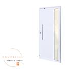 Porta lambril branca com vidro lateral e puxador inox