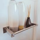 Porta Shampoo Banheiro Inox 30cm Suporte de Shampoo Lavabo Parede Prateleira Linha Leblon