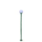Poste de jardim com globo de polietileno leitoso 1,75m p10/b10 em aço verde