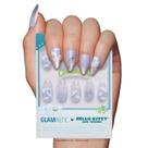 Pressione as unhas Glamnetic x Hello Kitty Cinnamoroll Cloud