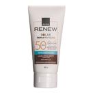 Protetor Solar Facial Tripla Proteção Avon Renew FPS 50 Loção Matte Hialurônico Cor Escura 5.0 40g