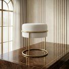 Puff Banqueta Veludo Base Ferro Dourada Premium Cor Branco