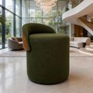 Puff Orgânico Belli Em Linho Premium Verde E Encosto material sintético Caramelo Sapatas Plasticas