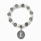Pulseira com Pérolas São Bento Religiosa Medalha Fé Proteção Presente Cristão Católico
