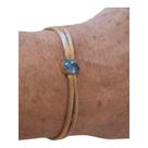 Pulseira com topázio azul natural cetim acabamento ouro 18k amarelo.Rosangela lima joias