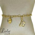 Pulseira elo coração com pingentes cavalo e chapéu folheado em ouro 18k