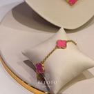 Pulseira regulavel 3 trevos com resina rosa banhado em prata 925 Pulseira regulavel 3 trevos com resina rosa banhado em prata 925