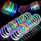 Pulseiras Glow Njzwxzw, pacote com 24 luzes LED intermitentes, 6 cores Pulseiras Glow Njzwxzw, pacote com 24 luzes LED intermitentes, 6 cores