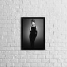 Quadro Audrey Hepburn Bonequinha de Luxo 45x34cm - com vidro