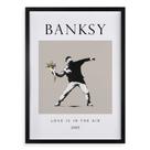 Quadro Banksy Love Is in The Air 45x34cm - com vidro