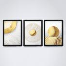 Quadro com moldura farol dourado brilhando v2