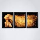 Quadro com molduramulher dourada de ouro Quadro com molduramulher dourada de ouro