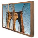 Quadro Decorativo Cidade Nova York Brooklyn Bridge - Linhas Convergentes em Moldura Caixa