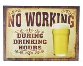 Quadro Decorativo De Madeira No Working Beer