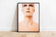 Quadro Decorativo O Manequim, Boneco, Humano Sintético com Moldura E Acetato Tamanho A3
