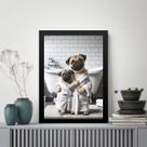 Quadro Para Banheiro Pugs - Pai e Filho 24x18cm - com vidro