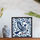 Quadro Pomba Branca Estilo Azulejo Português - 33x33cm - com vidro