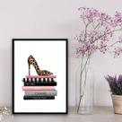 Quadro Sapato Com Livros Fashion 45x34cm - com vidro
