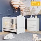Quarto de Bebê com Berço e Cômoda 5 Gavetas Flocos Casa 812