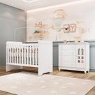 Quarto de Bebê Cômoda com Fraldário Selena Berço 3 em 1 Gabrielle Branco Carolina Baby Quarto de Bebê Cômoda com Fraldário Selena Berço 3 em 1 Gabrielle Branco Carolina Baby