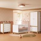 Quarto Infantil Flora Guarda Roupa 2 Portas, Comoda 4 Gavetas, Berço Branco Acetinado