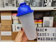 Quick Shake II 500 ml com Tampa Azul - Tupperware