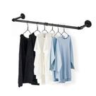 Rack de roupas montado na parede Fobule 54" Industrial Style
