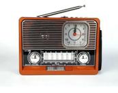Rádio Retrô com Lanterna Ecooda EC-105BT
