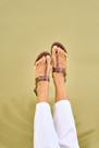 Rasteira Zaia Tachas - Marrom