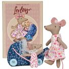 Rato de brinquedo em uma caixa de fósforos com carrinho de bebê LEVLOVS Baby Gift Rato de brinquedo em uma caixa de fósforos com carrinho de bebê LEVLOVS Baby Gift