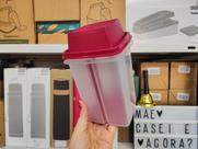 Recipiente Serve e Conserve Tupperware 1,2 Litros Levemente Transparente e Vermelho Recipiente Serve e Conserve Tupperware 1,2 Litros Levemente Transparente e Vermelho