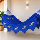 Rede de Descanso Gigante de Dormir Casal Reforçada com Varanda Bordada Várias Cores 100% Algodão Cor:Azul Rede de Descanso Gigante de Dormir Casal Reforçada com Varanda Bordada Várias Cores 100% Algodão Cor:Azul