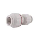 Reduzindo o conector de união SharkBite Quick Connect de 19 mm a 13 mm Reduzindo o conector de união SharkBite Quick Connect de 19 mm a 13 mm