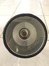 Refletor redondo, aro em borracha com diametro de 18,5cm com um bocal e27